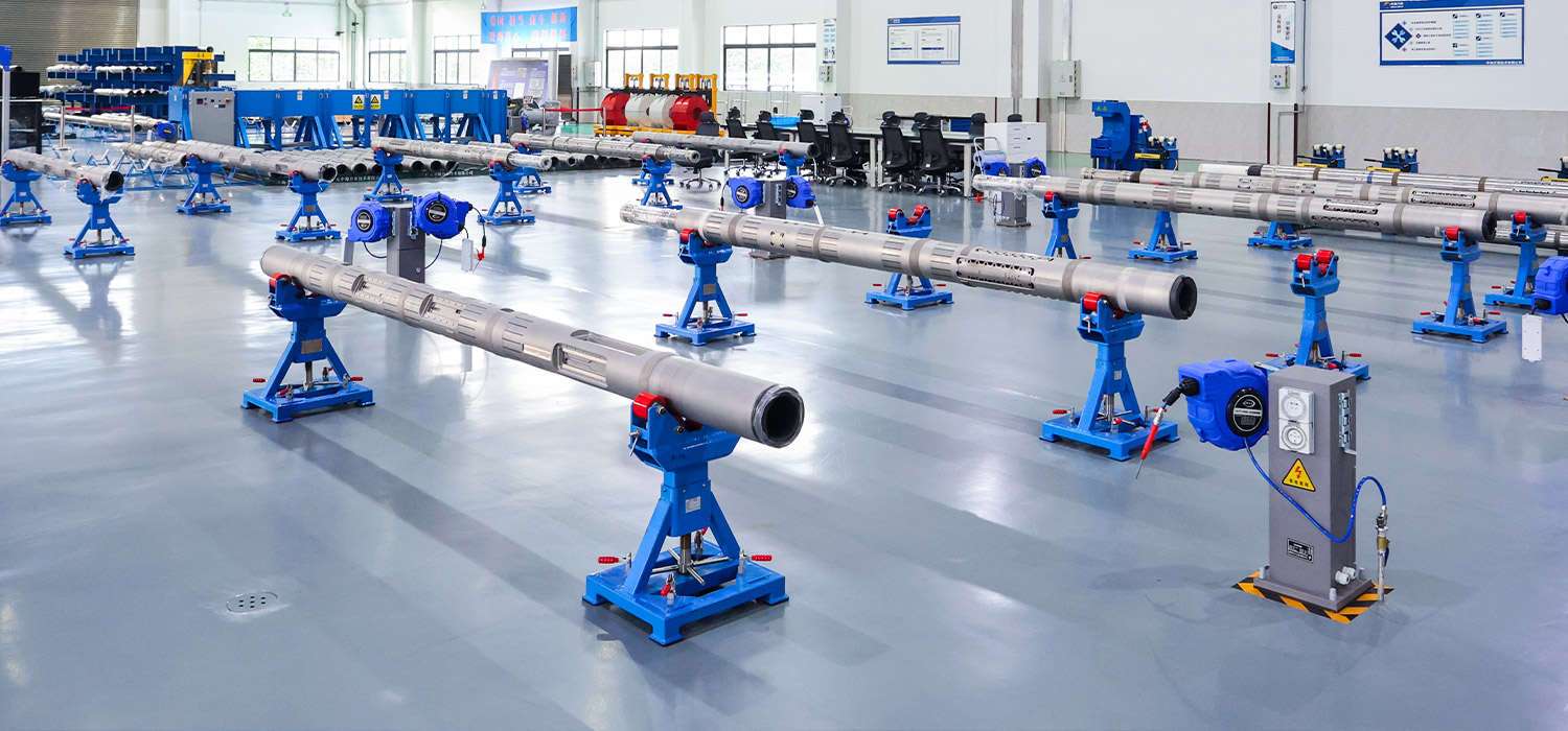 Equipment assembly 